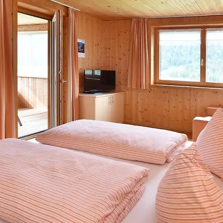 Panoramahof Eggele Bed & Breakfast *