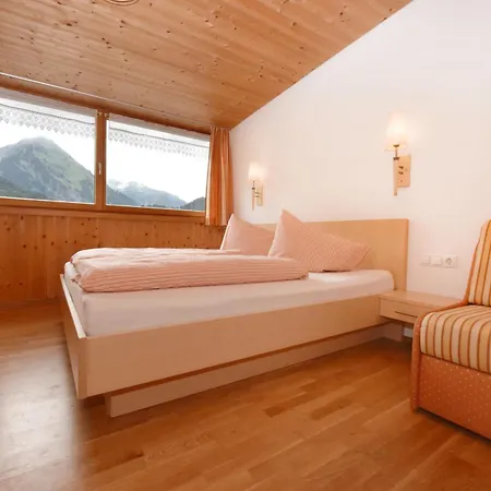 Bed and breakfast Panoramahof Eggele Schoppernau